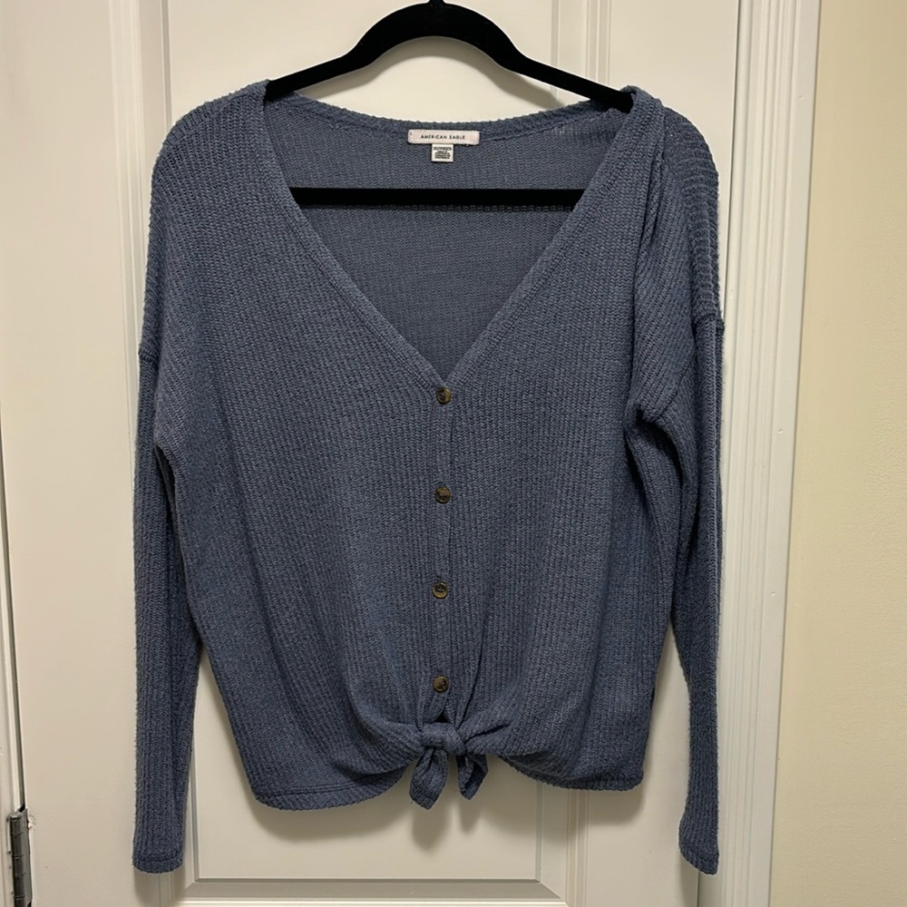 American Eagle Longsleeve